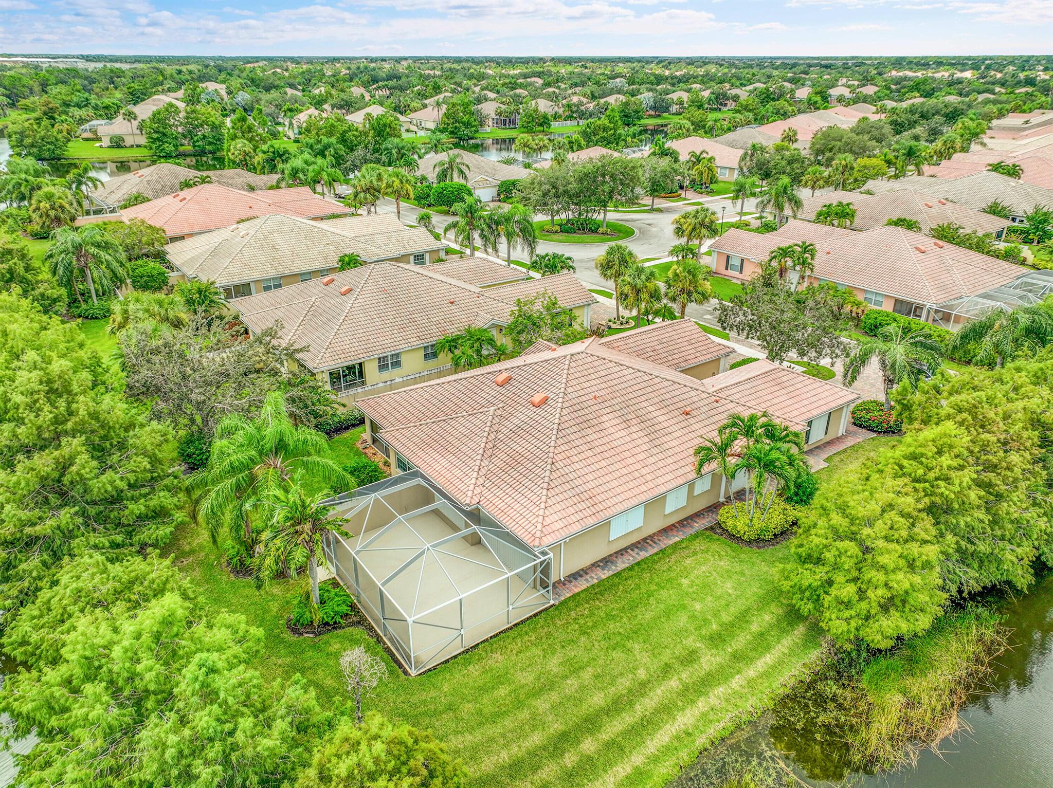 The Lakes at Tradition - Residential