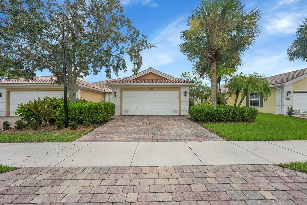 Photo of 11232 SW Pembroke Drive, Port Saint Lucie, FL 34987 (MLS # R11115239)