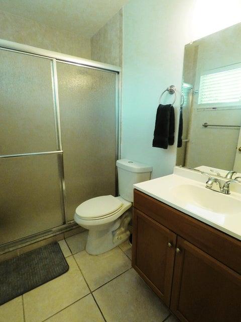 PORT ST LUCIE SECTION 42 1ST REPLAT - Residential