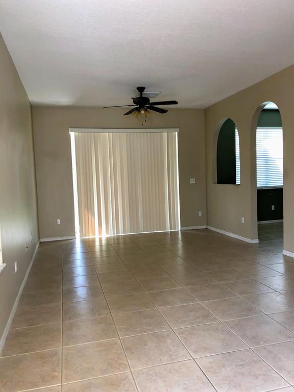 Slw 160 Lakeforest Pointe - Residential