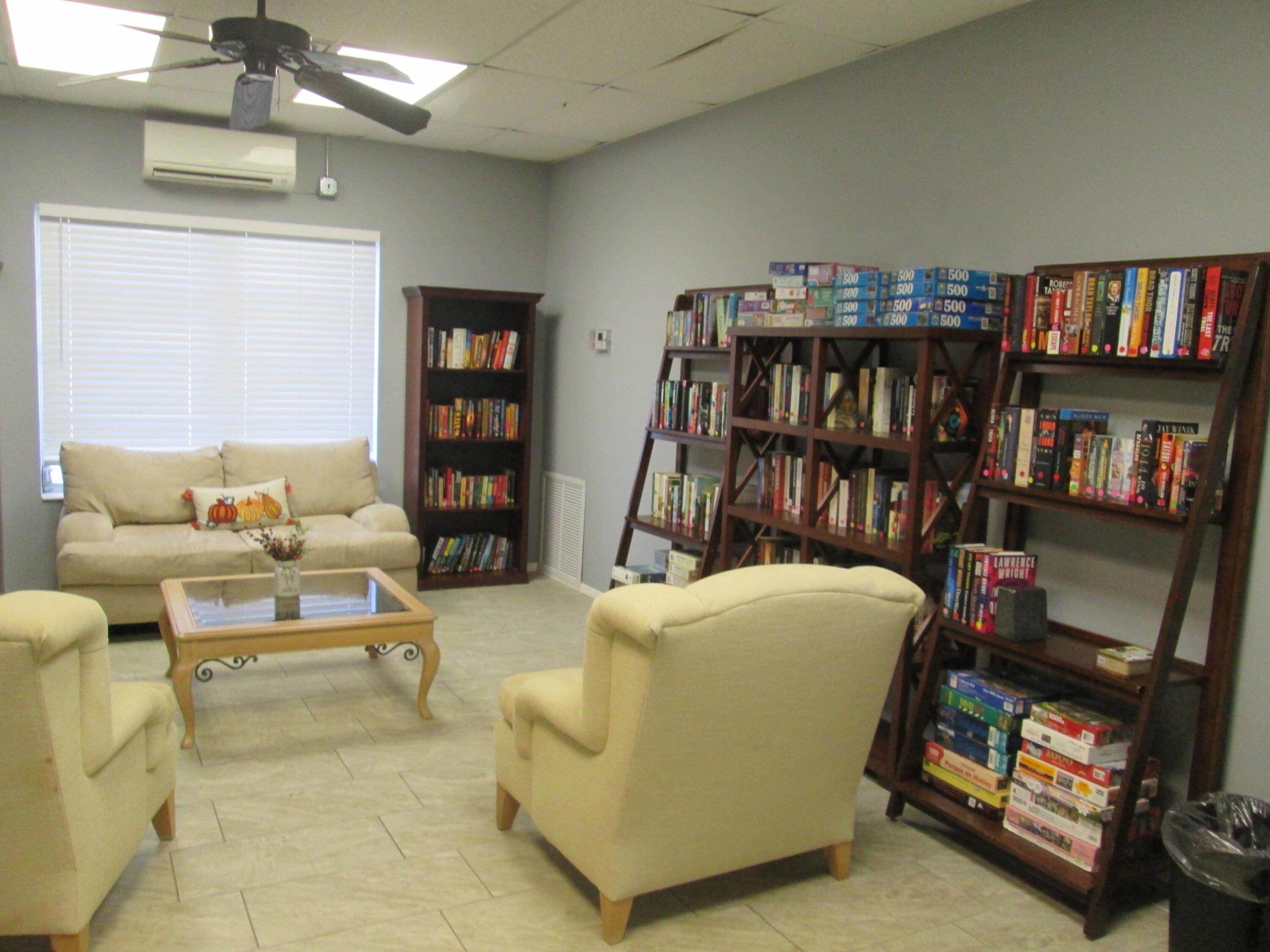 CRESTHAVEN VILLAS 12 CONDO - Residential Lease