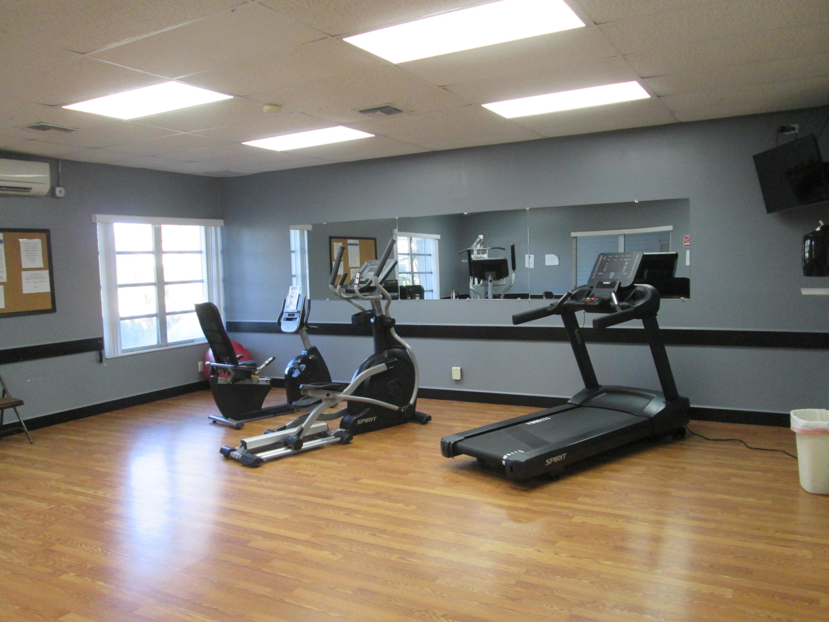 CRESTHAVEN VILLAS 12 CONDO - Residential Lease