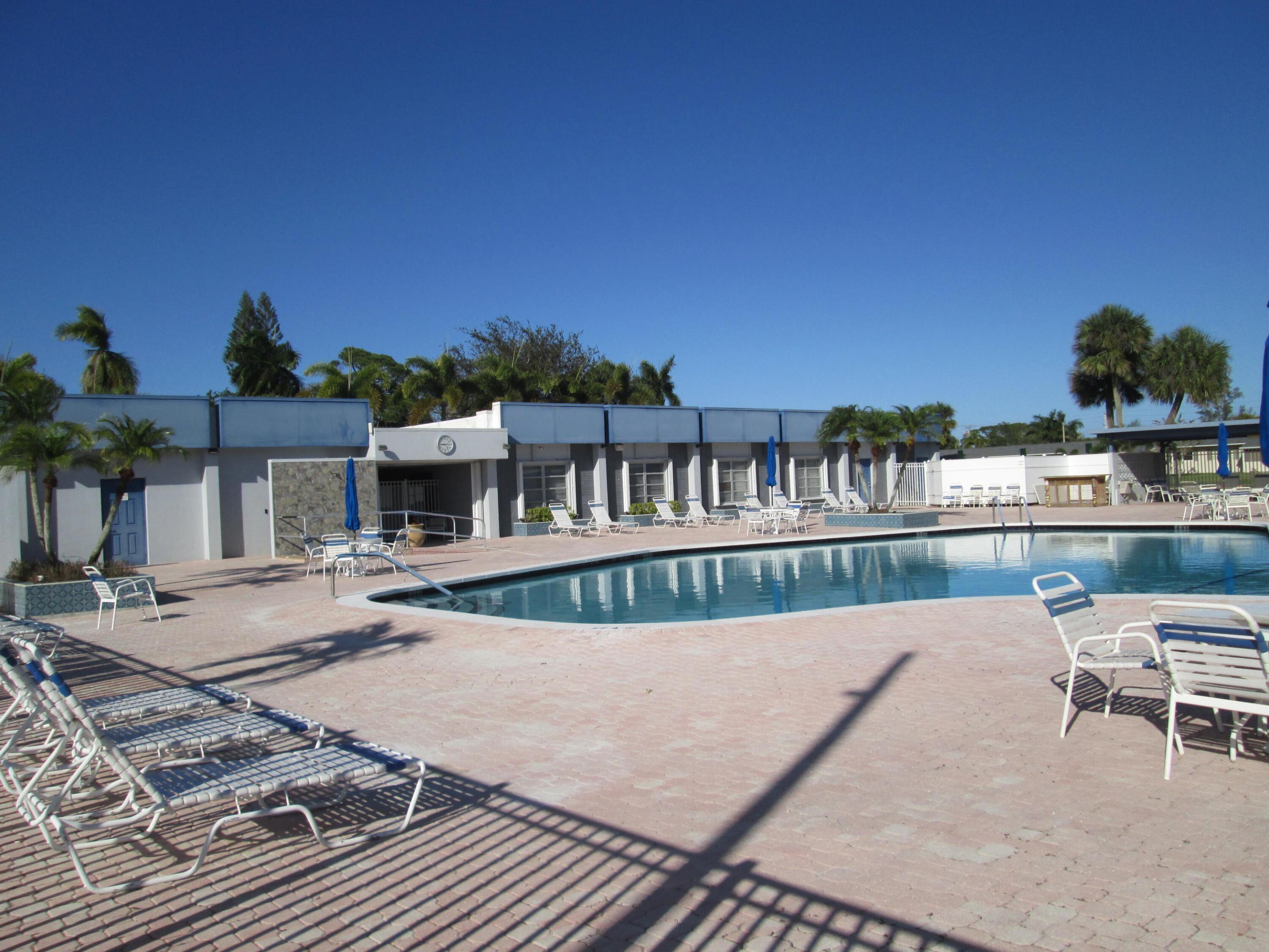 CRESTHAVEN VILLAS 12 CONDO - Residential Lease