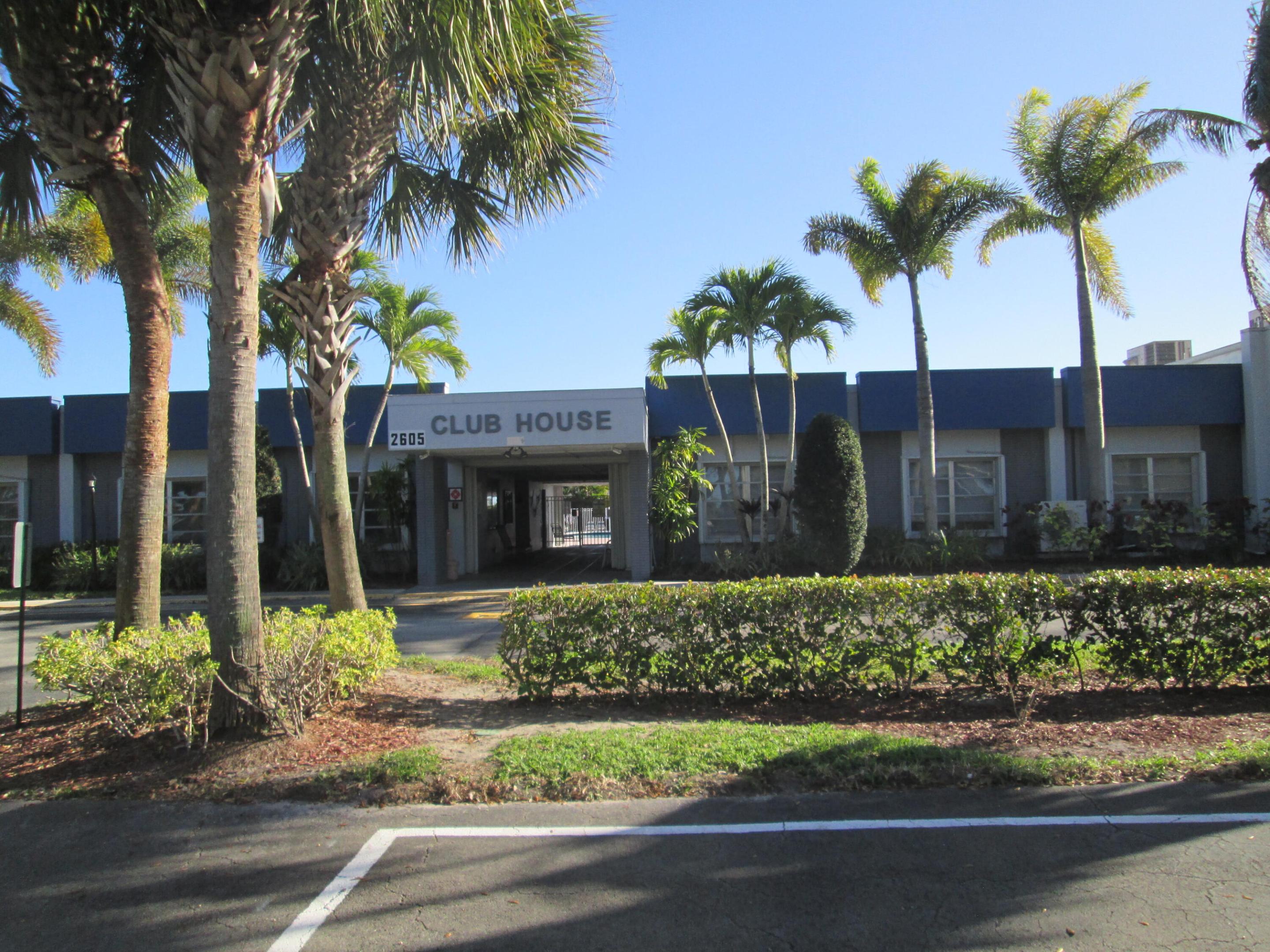 CRESTHAVEN VILLAS 12 CONDO - Residential Lease