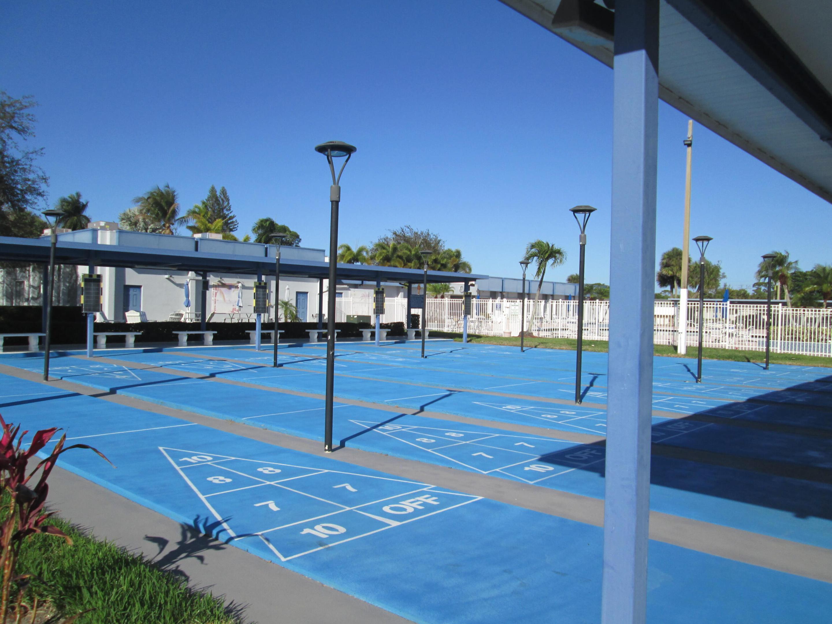 CRESTHAVEN VILLAS 12 CONDO - Residential Lease