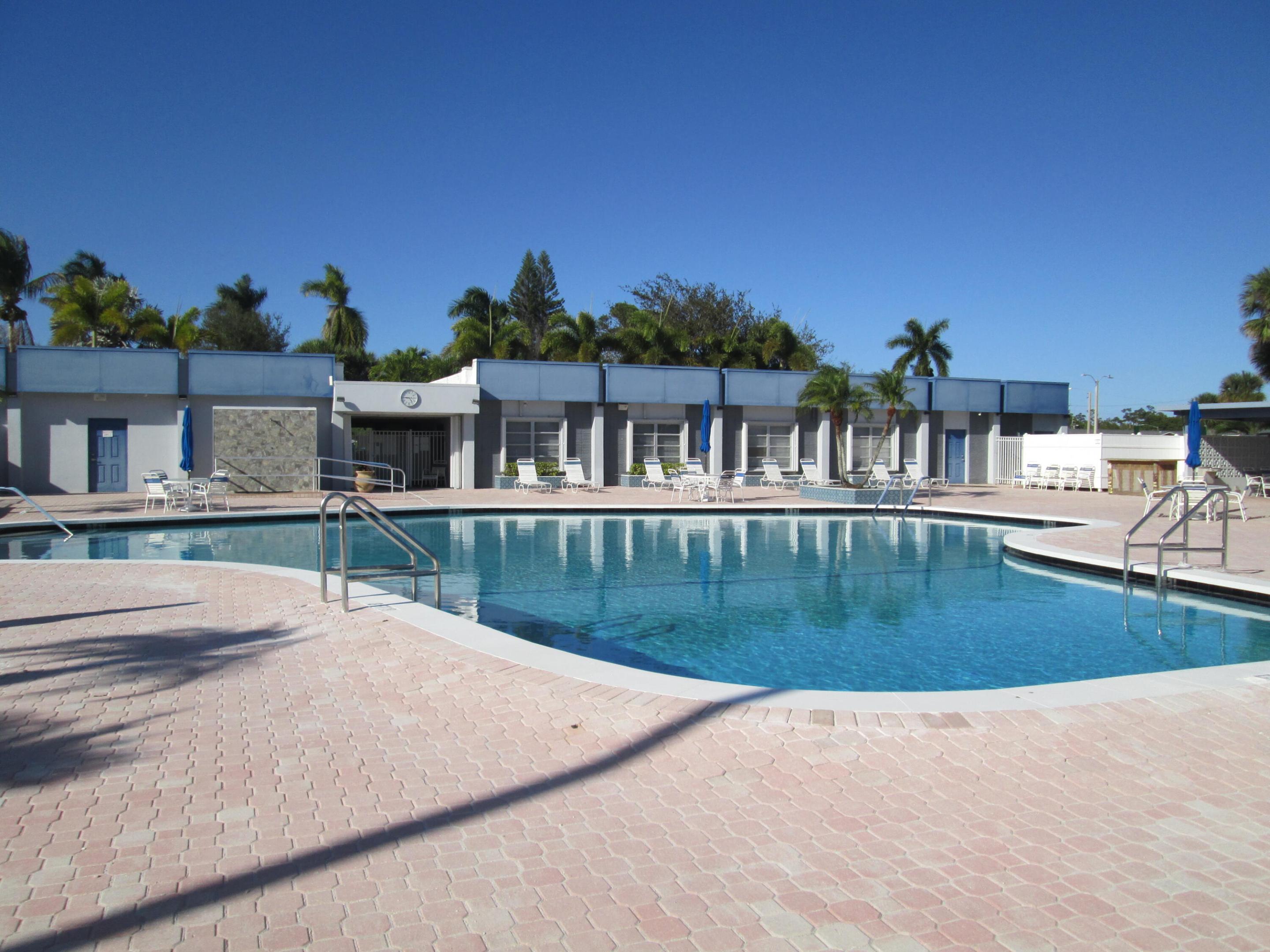 CRESTHAVEN VILLAS 12 CONDO - Residential Lease