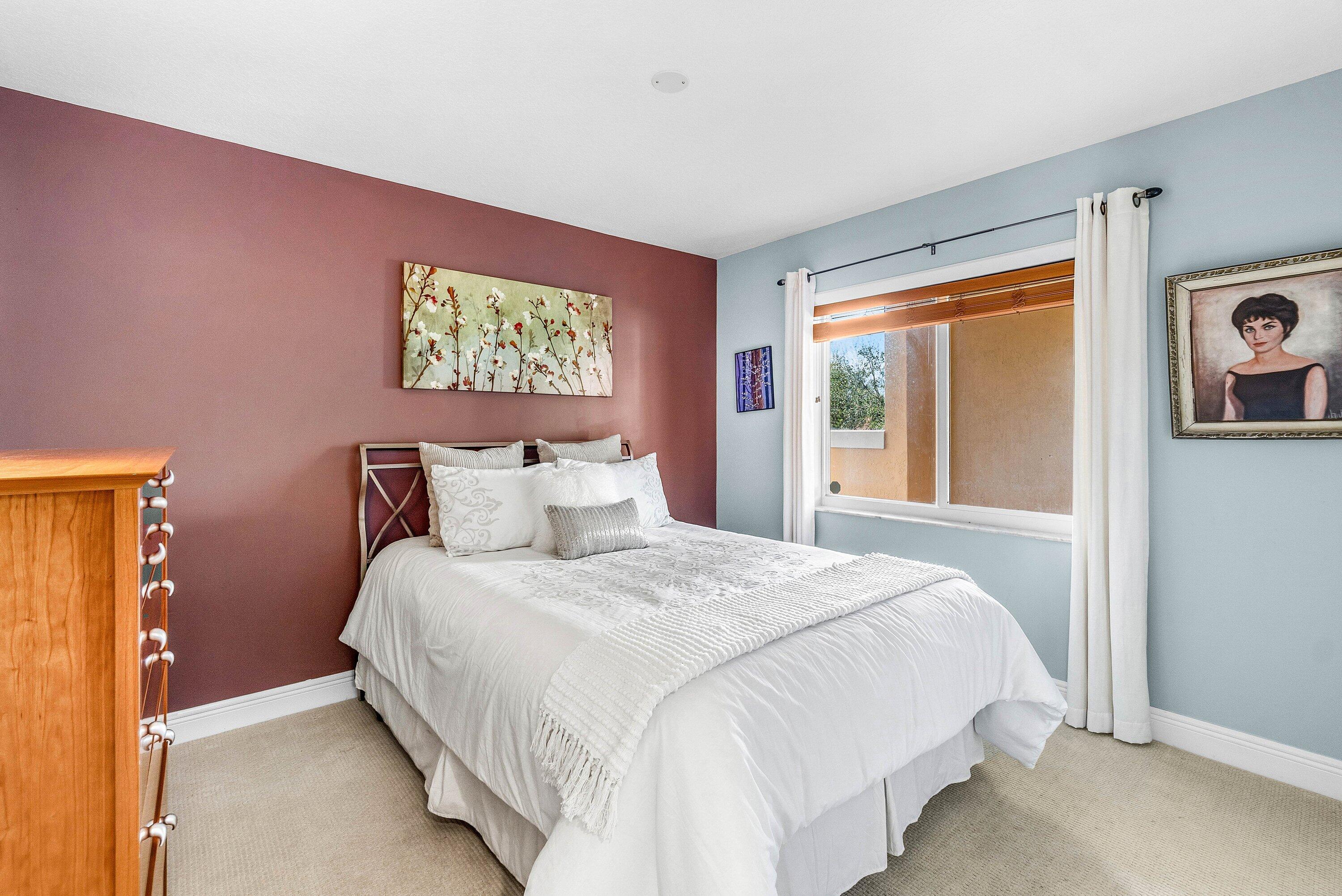 CORAL LAKES - Residential