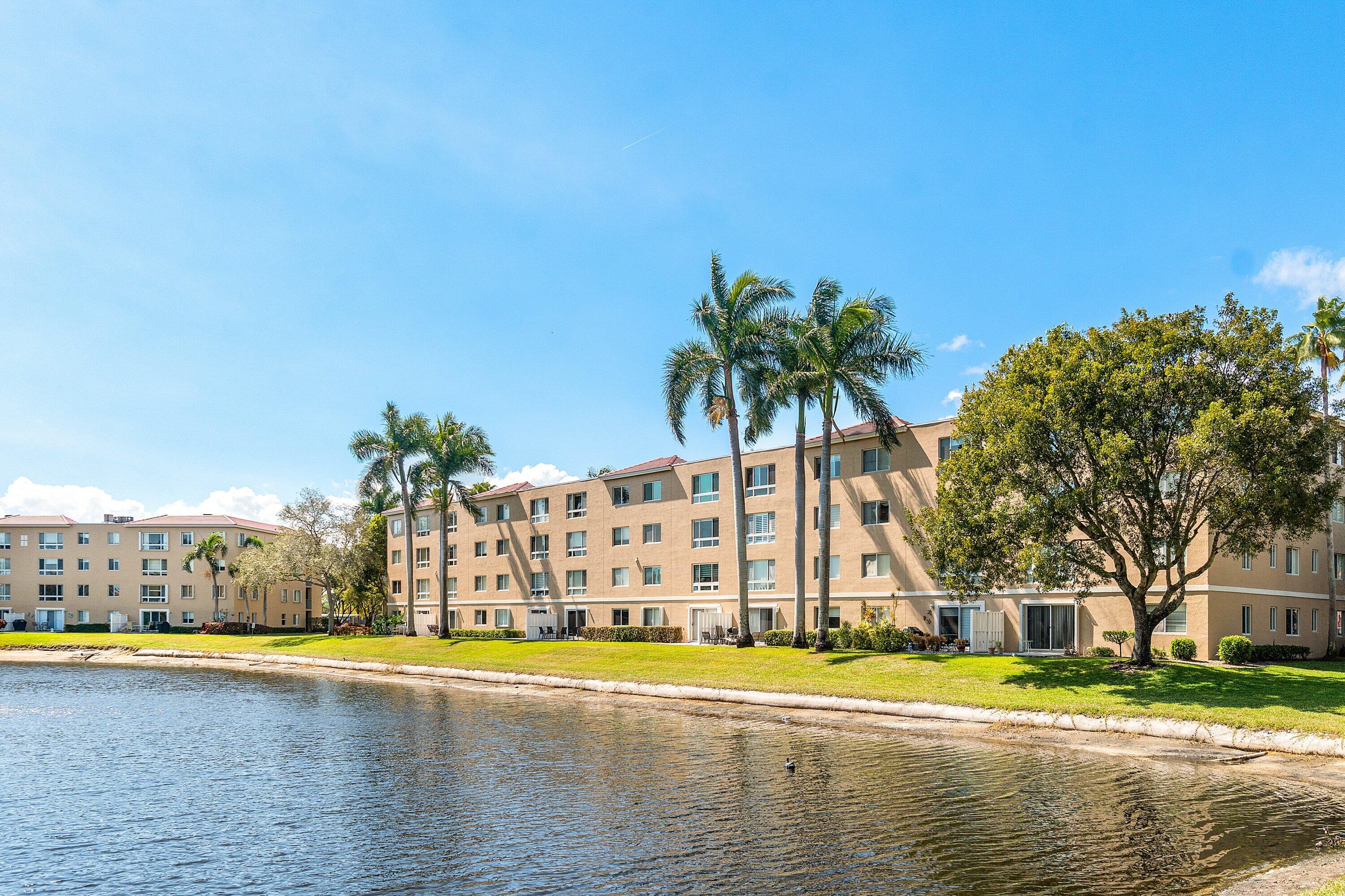 CORAL LAKES - Residential