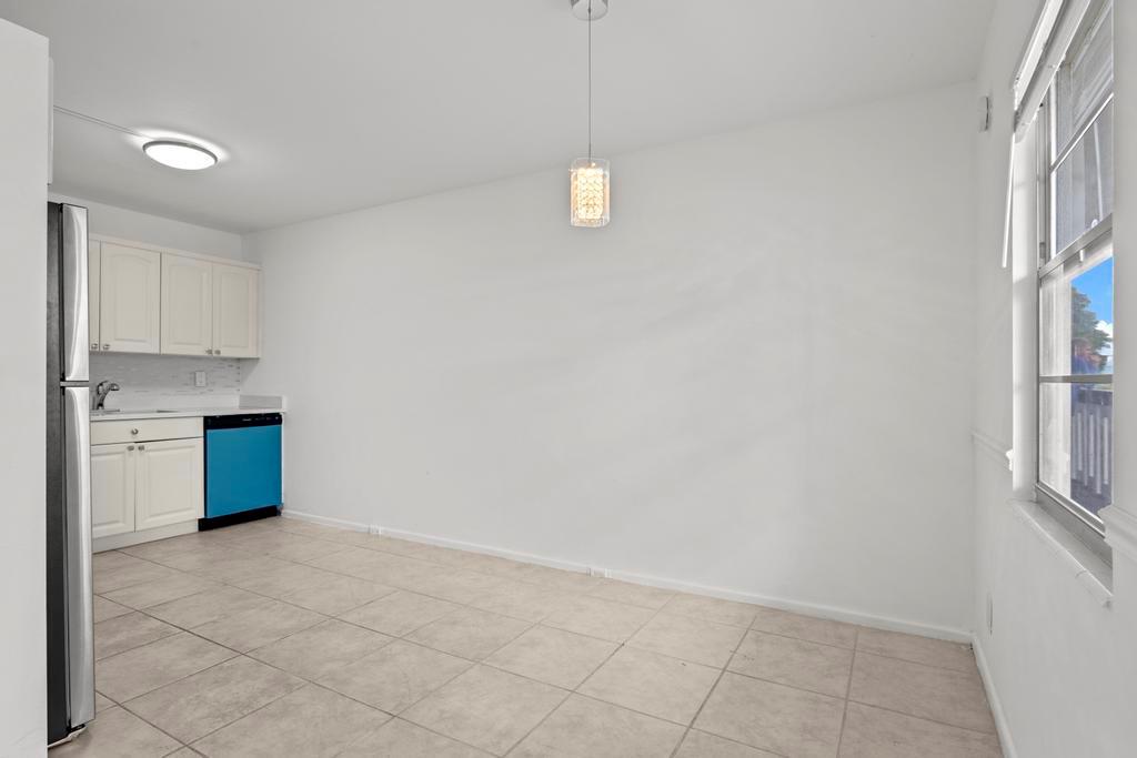 HYTHE AT CENTURY VILLAGE - Residential Lease