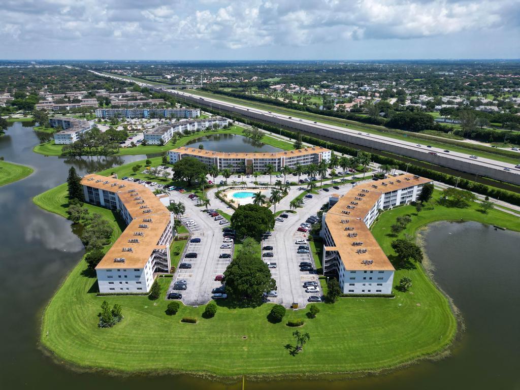 HYTHE AT CENTURY VILLAGE - Residential Lease