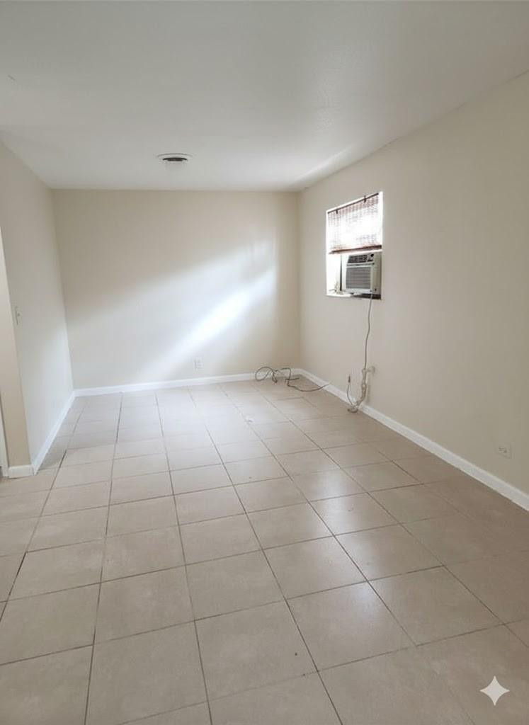 1300 NW 61st Avenue 102