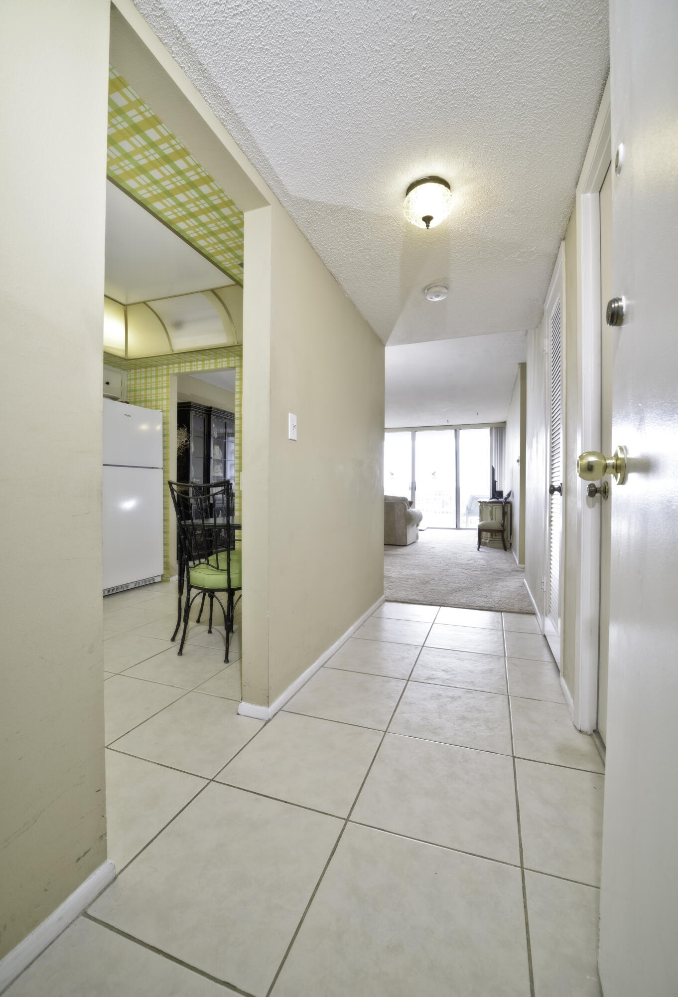 DEL PRADO MARINA - Residential Lease