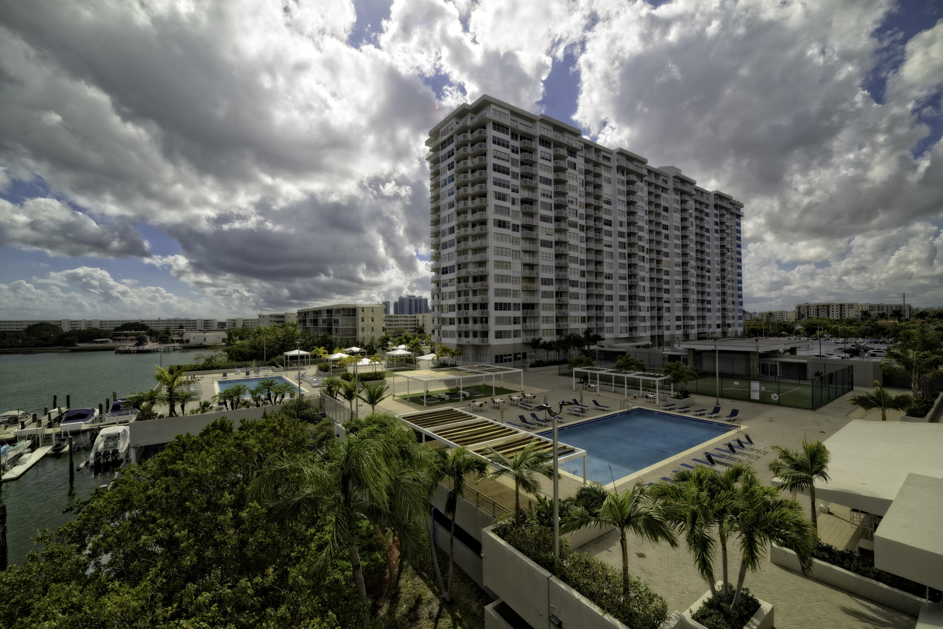 DEL PRADO MARINA - Residential Lease