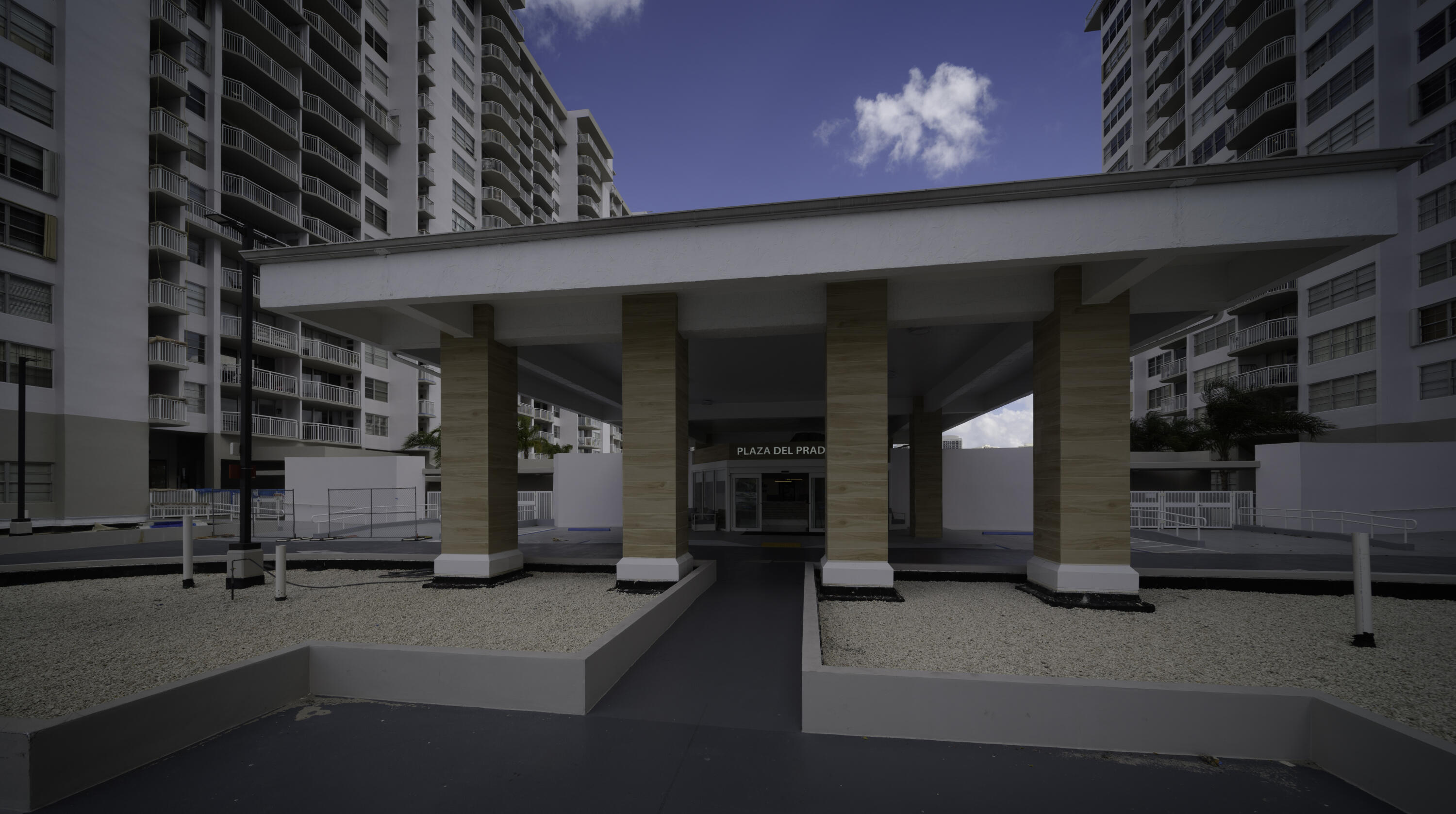 DEL PRADO MARINA - Residential Lease