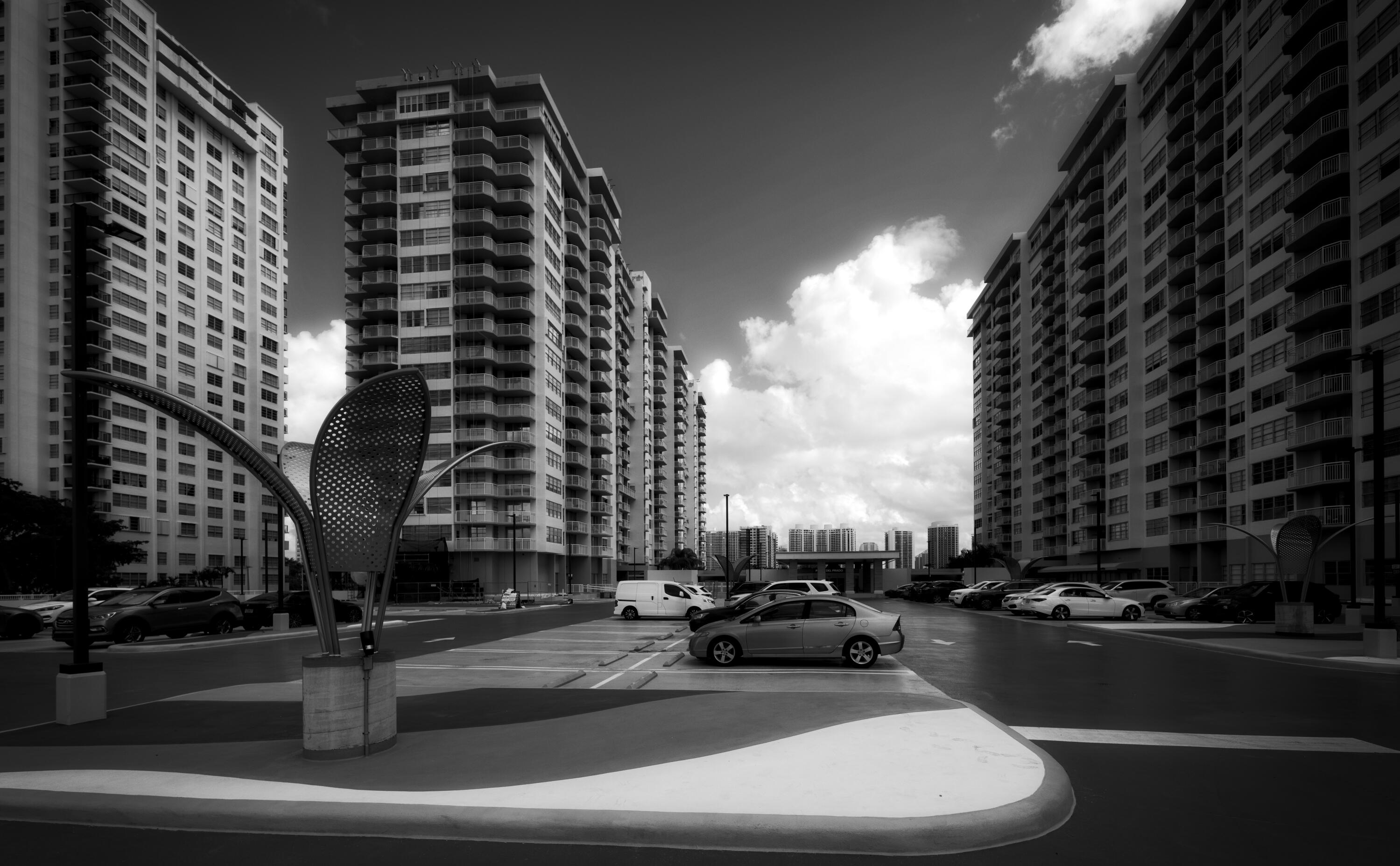 DEL PRADO MARINA - Residential Lease