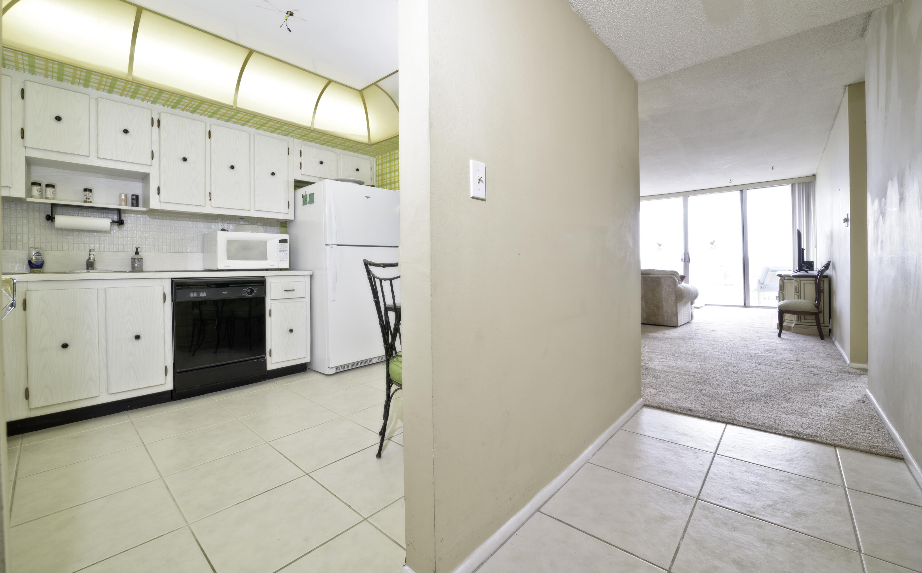 DEL PRADO MARINA - Residential Lease