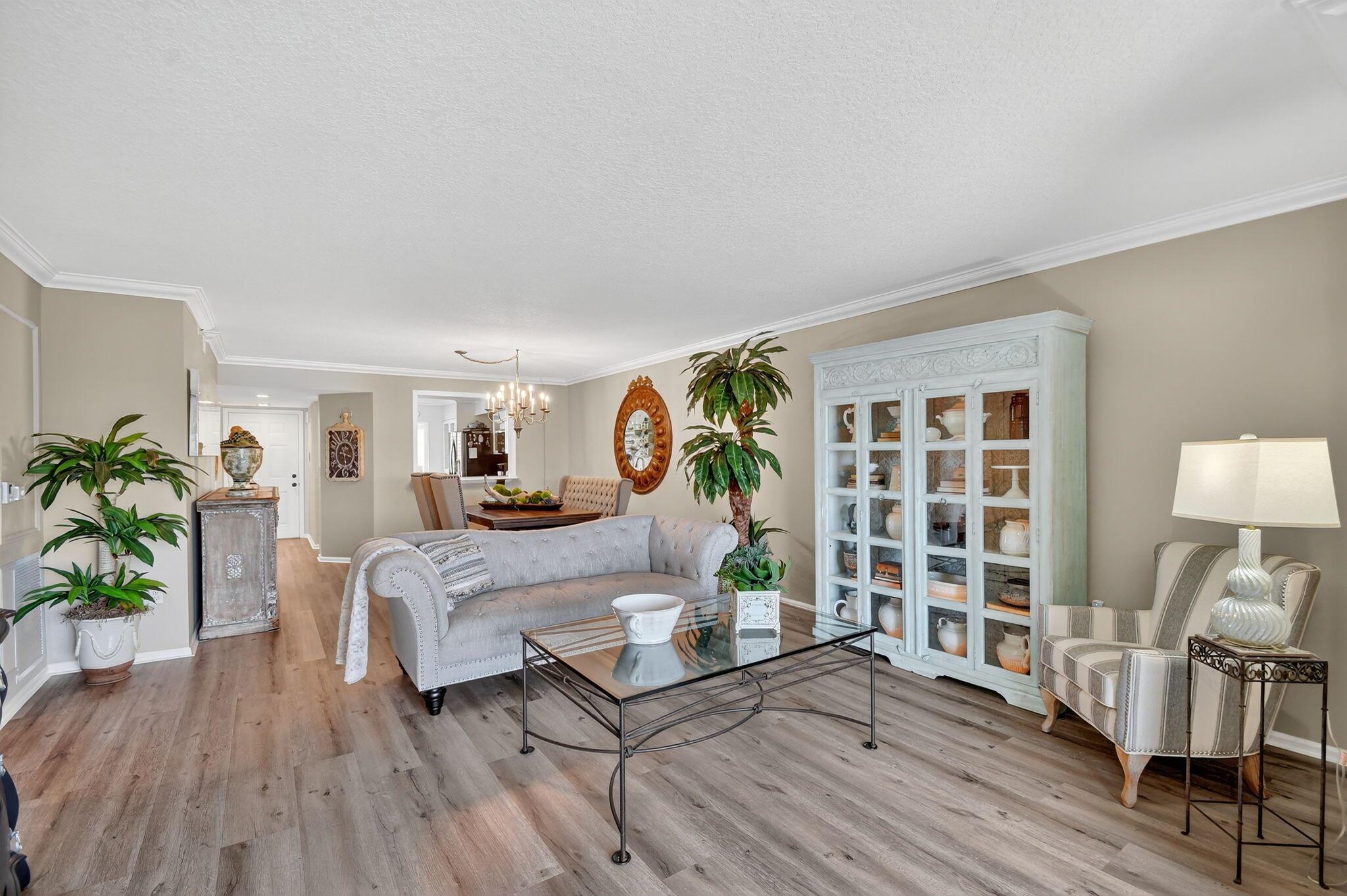 Coral Lakes - Residential