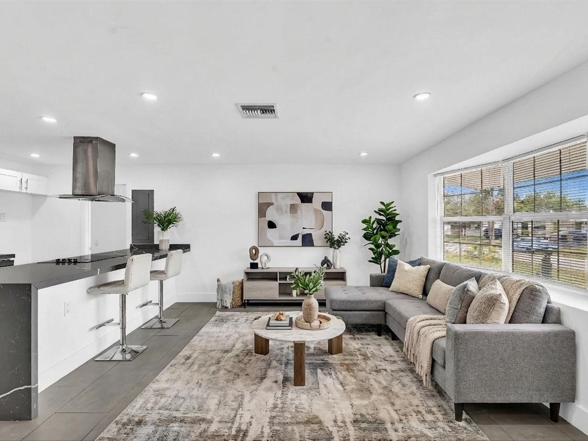 Stirling Lake 48-45 B - Residential