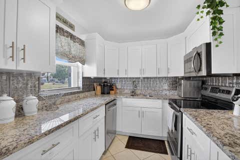 Photo of 360 Seville I, Delray Beach, FL 33446 (MLS # B26035181)