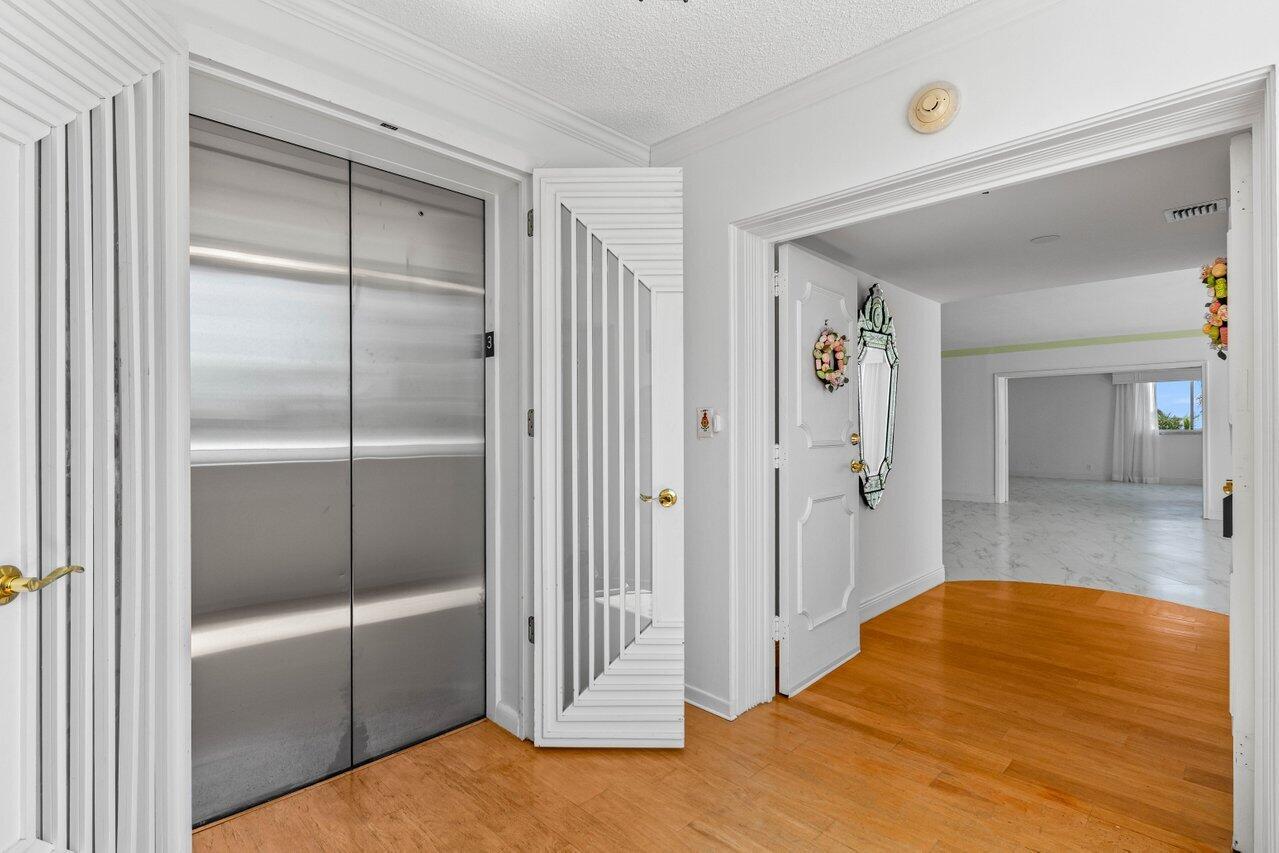 2000 S Ocean Boulevard 301