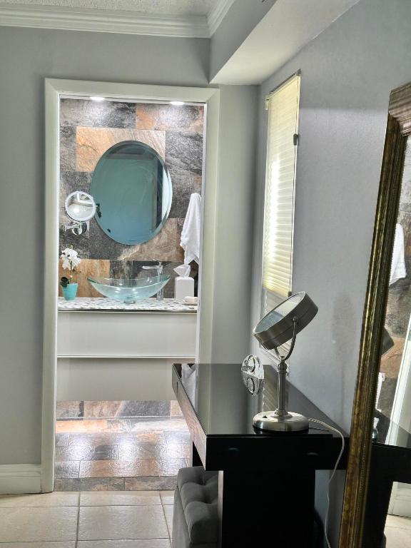 KINGS POINT PIEDMONT CONDOS - Residential