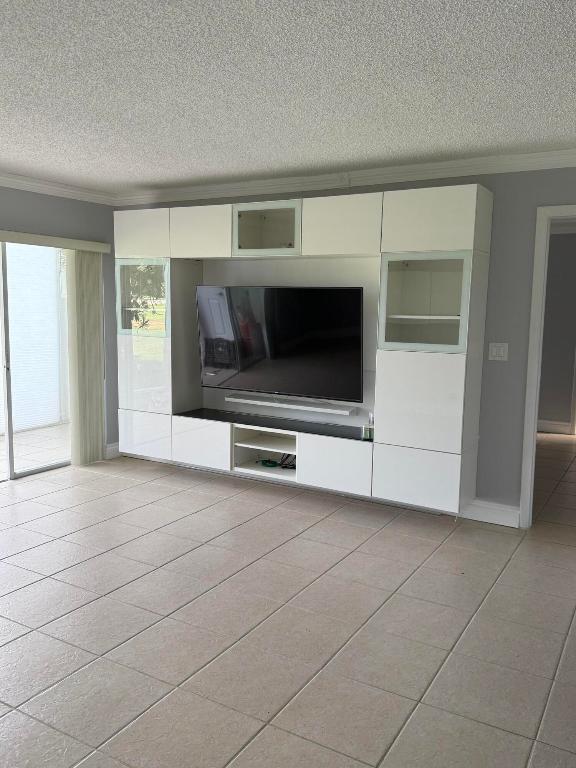 KINGS POINT PIEDMONT CONDOS - Residential