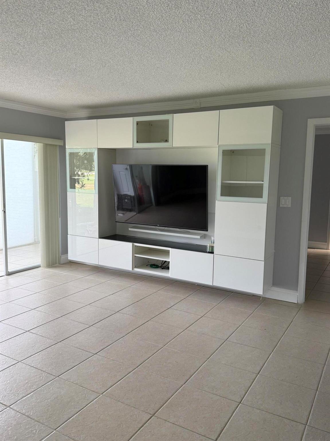 KINGS POINT PIEDMONT COND - Residential