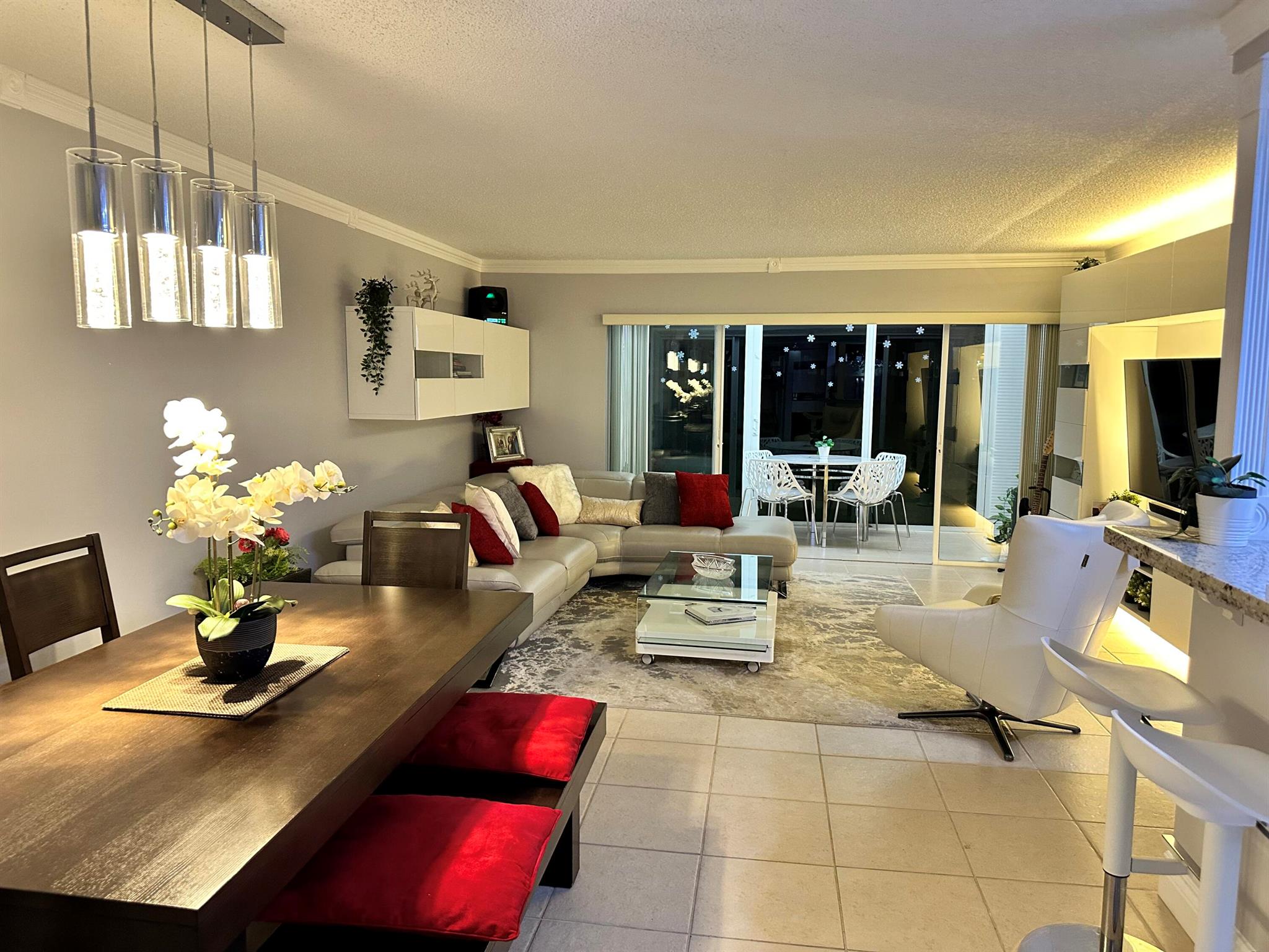 KINGS POINT PIEDMONT COND - Residential