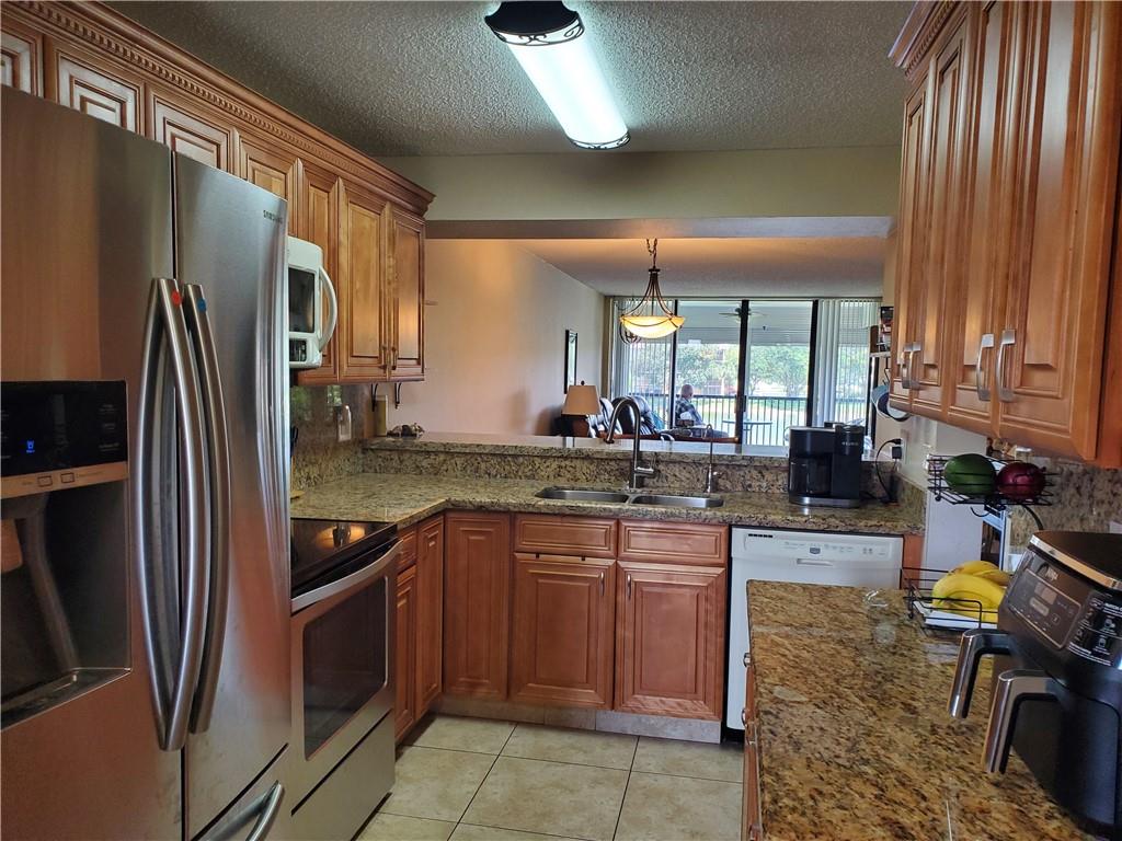 CORAL GATE - Residential