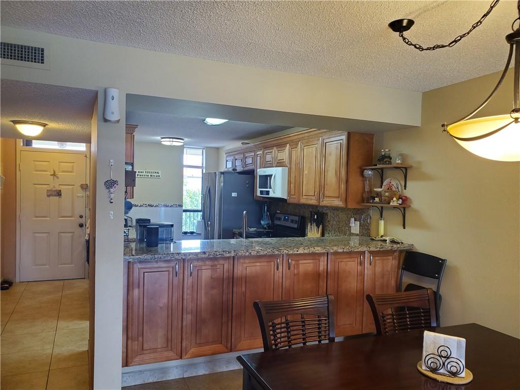 CORAL GATE - Residential