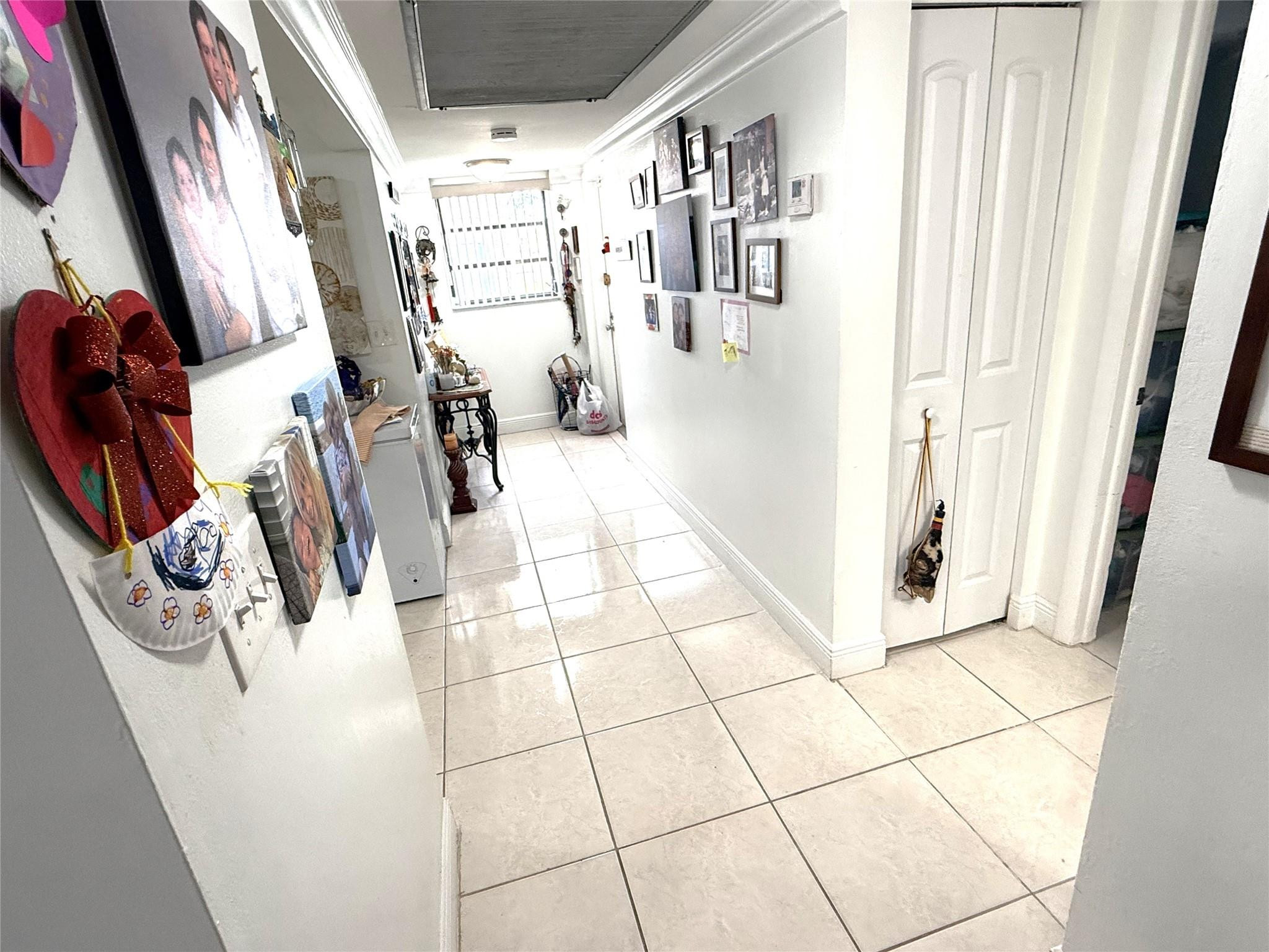 COLONY POINT 4 CONDO - Residential