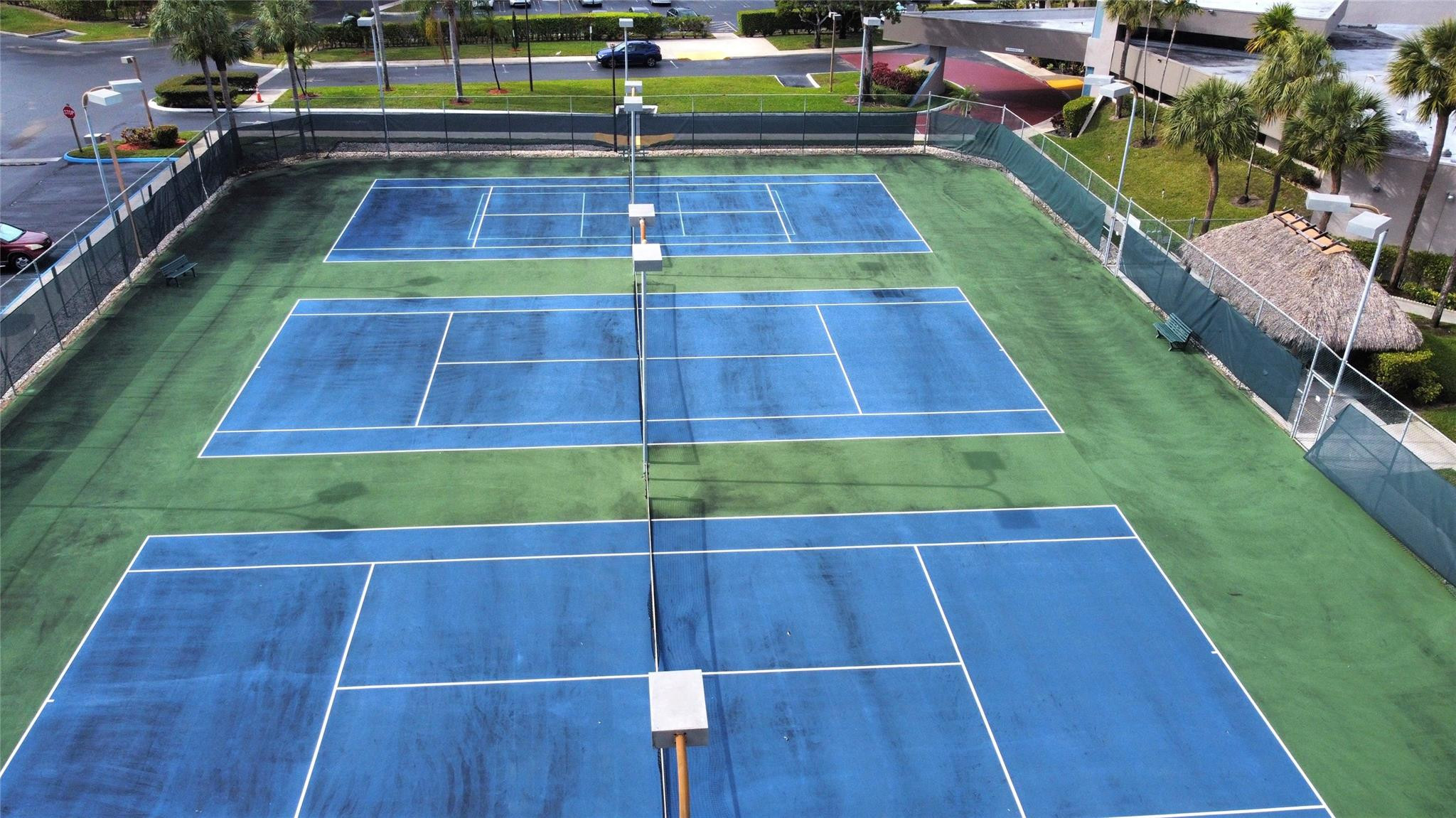 COLONY POINT 4 CONDO - Residential