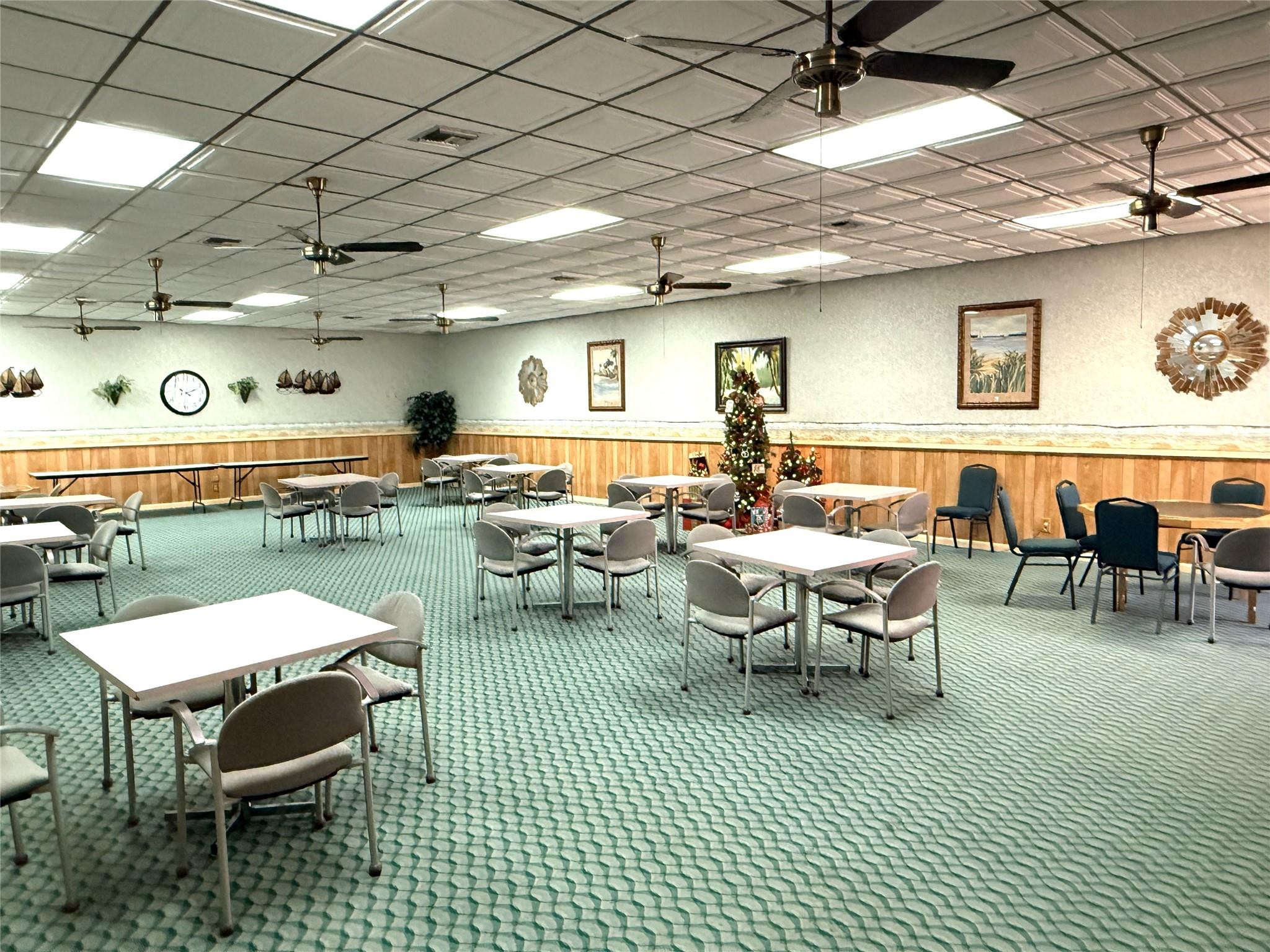 COLONY POINT 4 CONDO - Residential