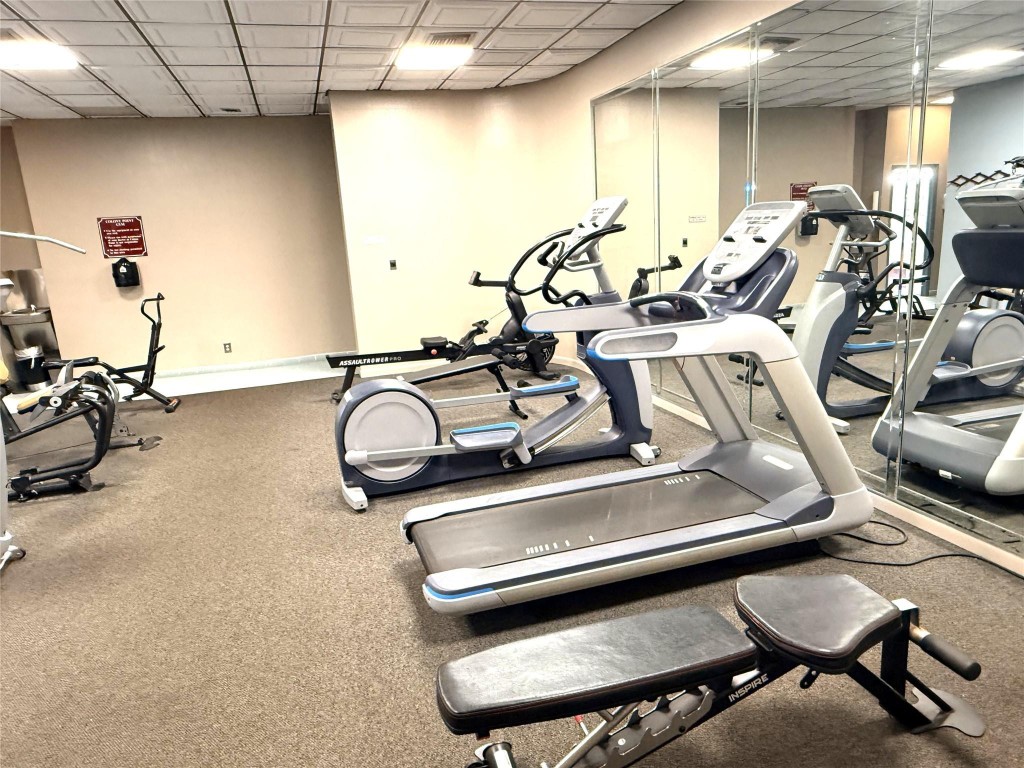 COLONY POINT 4 CONDO - Residential