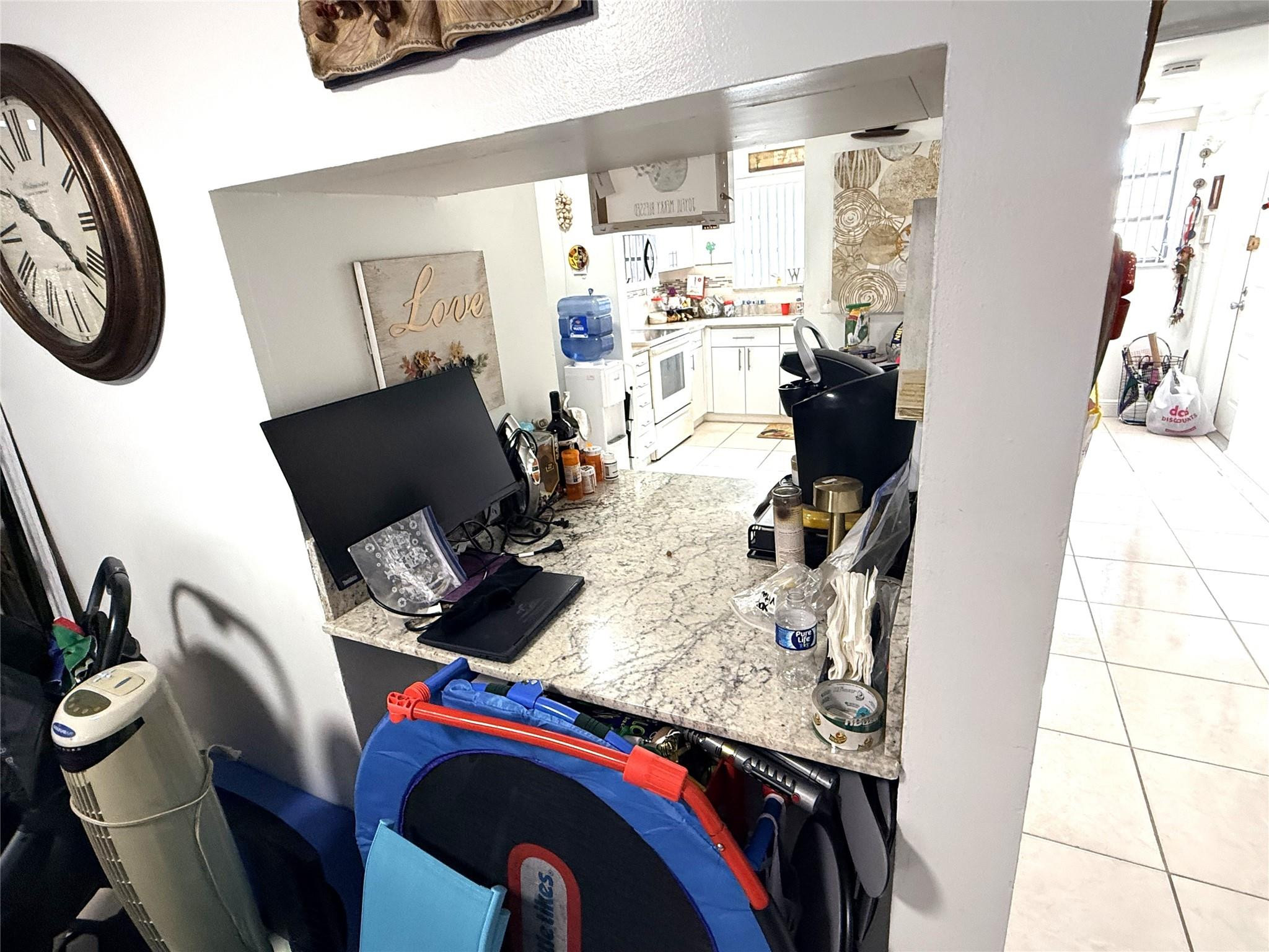 COLONY POINT 4 CONDO - Residential