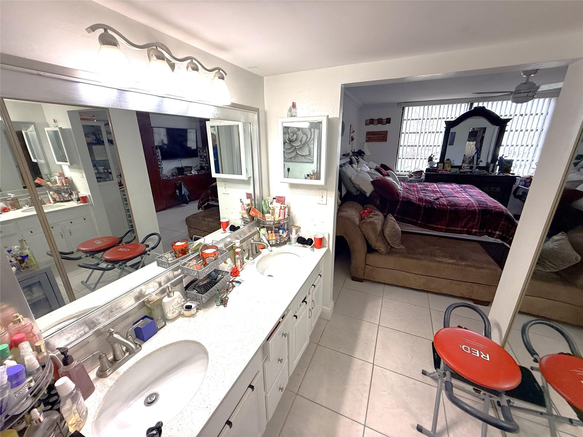 COLONY POINT 4 CONDO - Residential