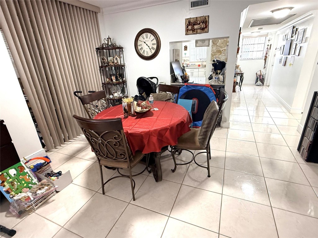 COLONY POINT 4 CONDO - Residential