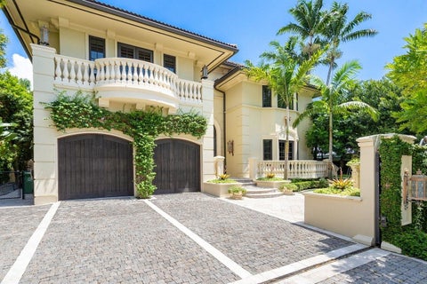 Tiny photo for 1721 SE 9TH Street, Fort Lauderdale, FL 33316 (MLS # B26088722)
