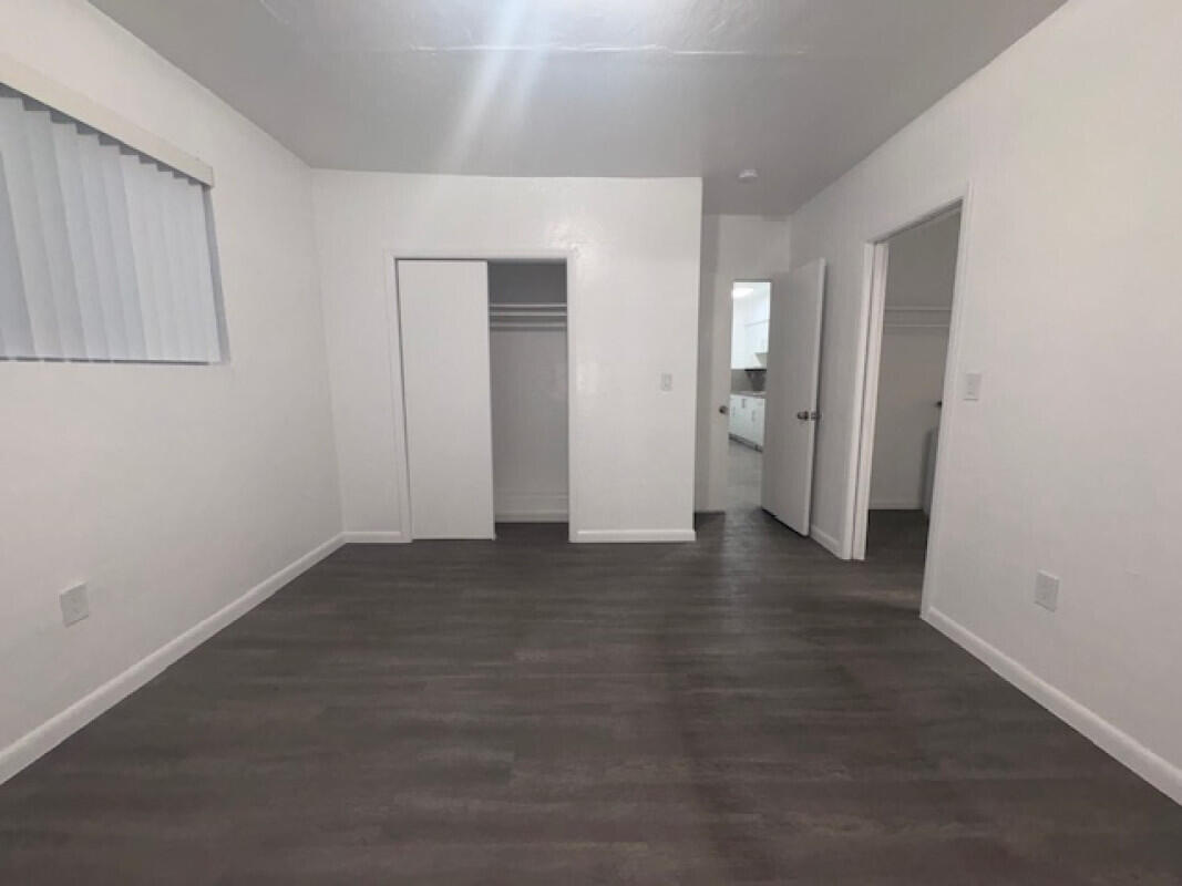 ALTOS DEL MAR NO 3 - Residential Lease