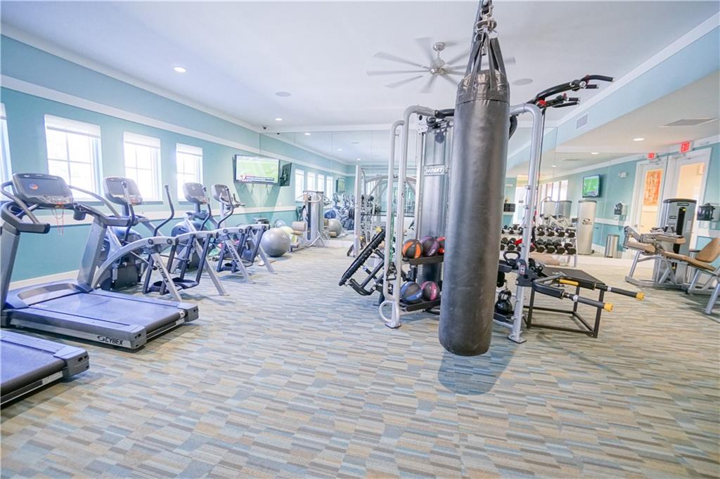 Metropolitan Wilton Manor - Residential Lease