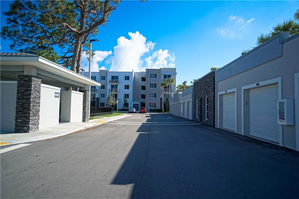 Metropolitan Wilton Manor - Residential Lease