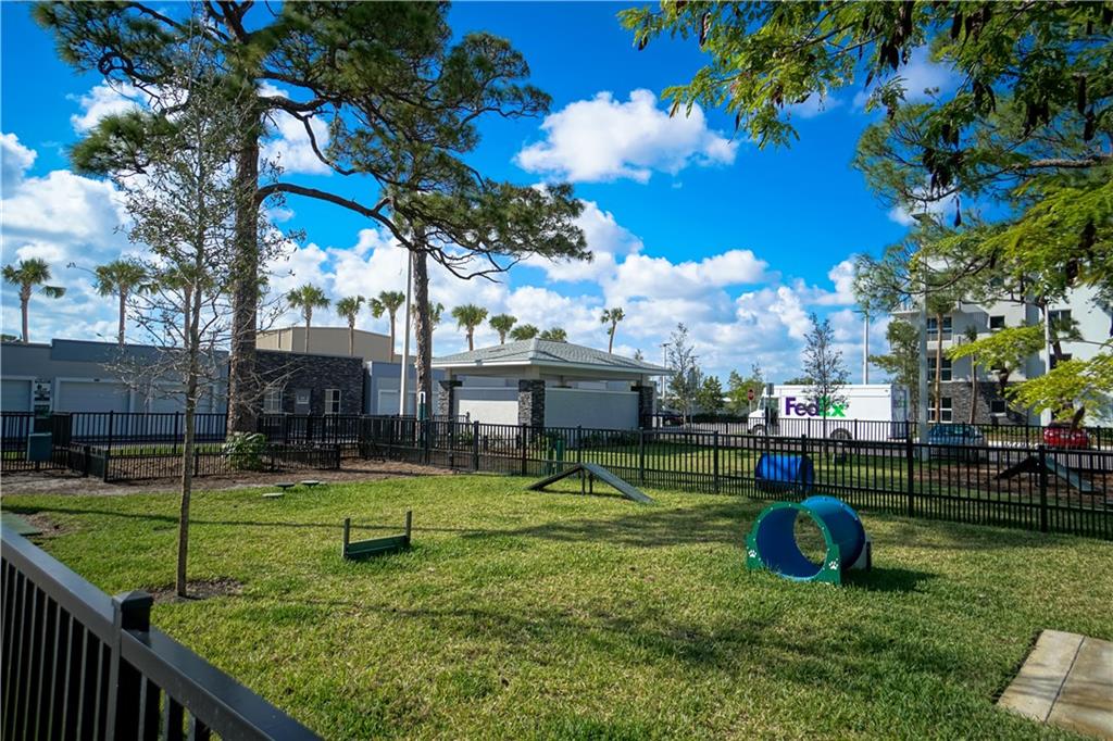 Metropolitan Wilton Manor - Residential Lease