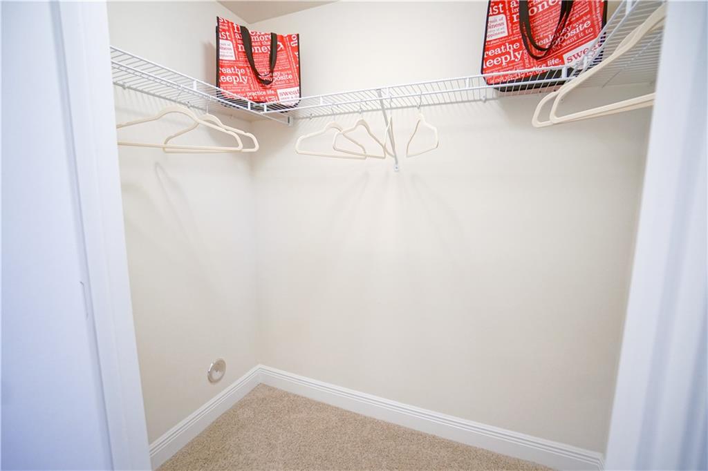 Metropolitan Wilton Manor - Residential Lease