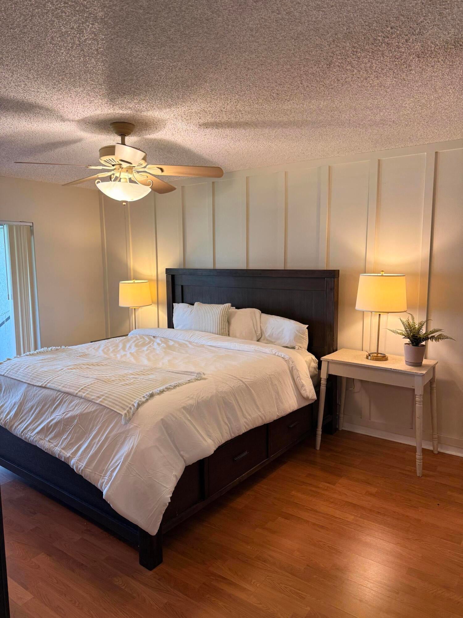 Properties 8499 Lakepoint Court