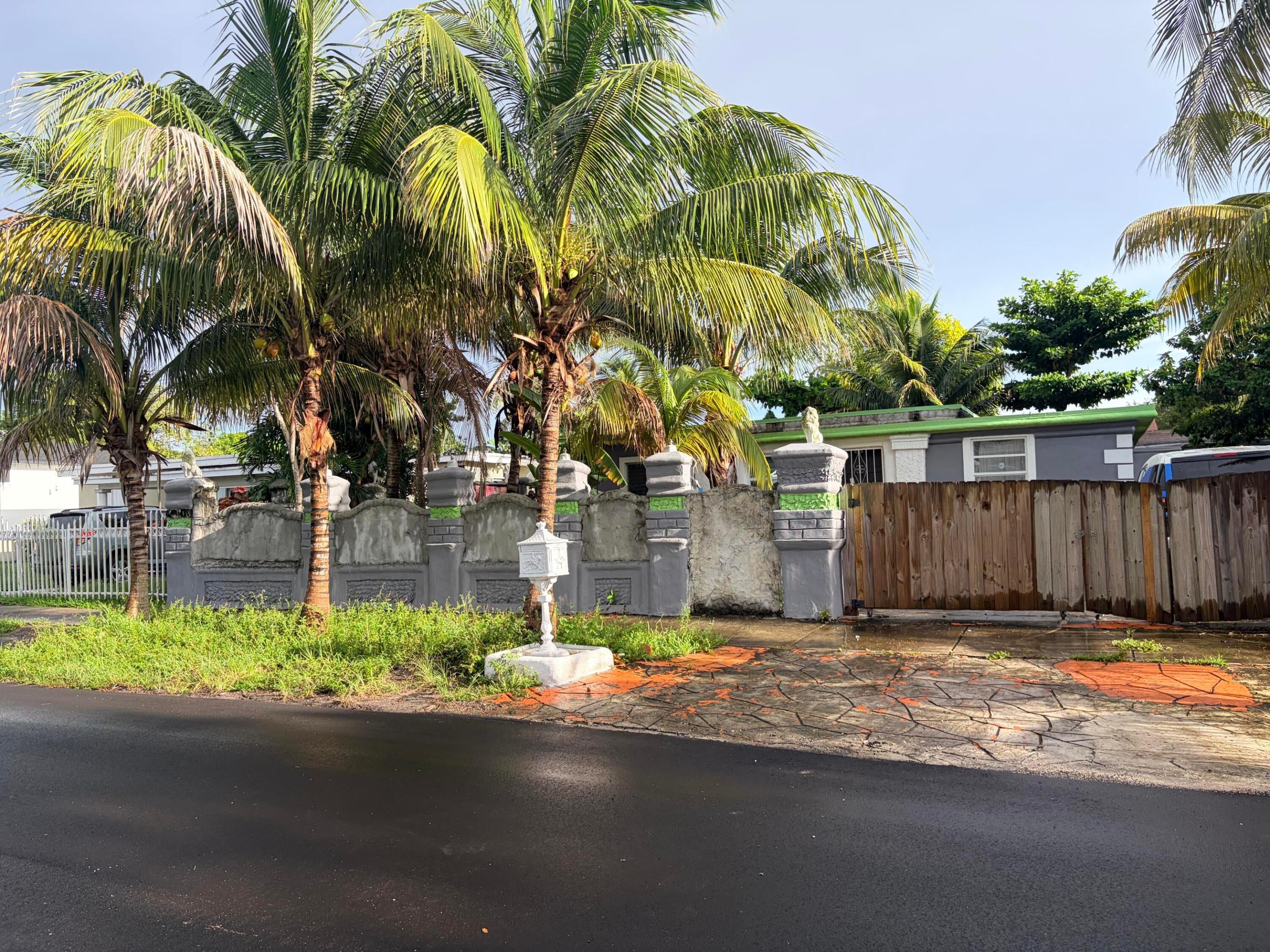 1450 NW 116th Terrace