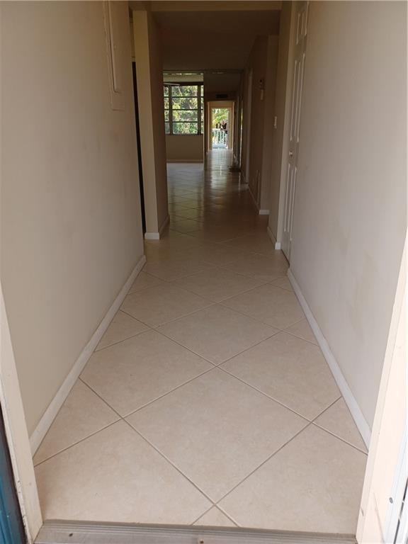 PALM SPRINGS 2 - Residential