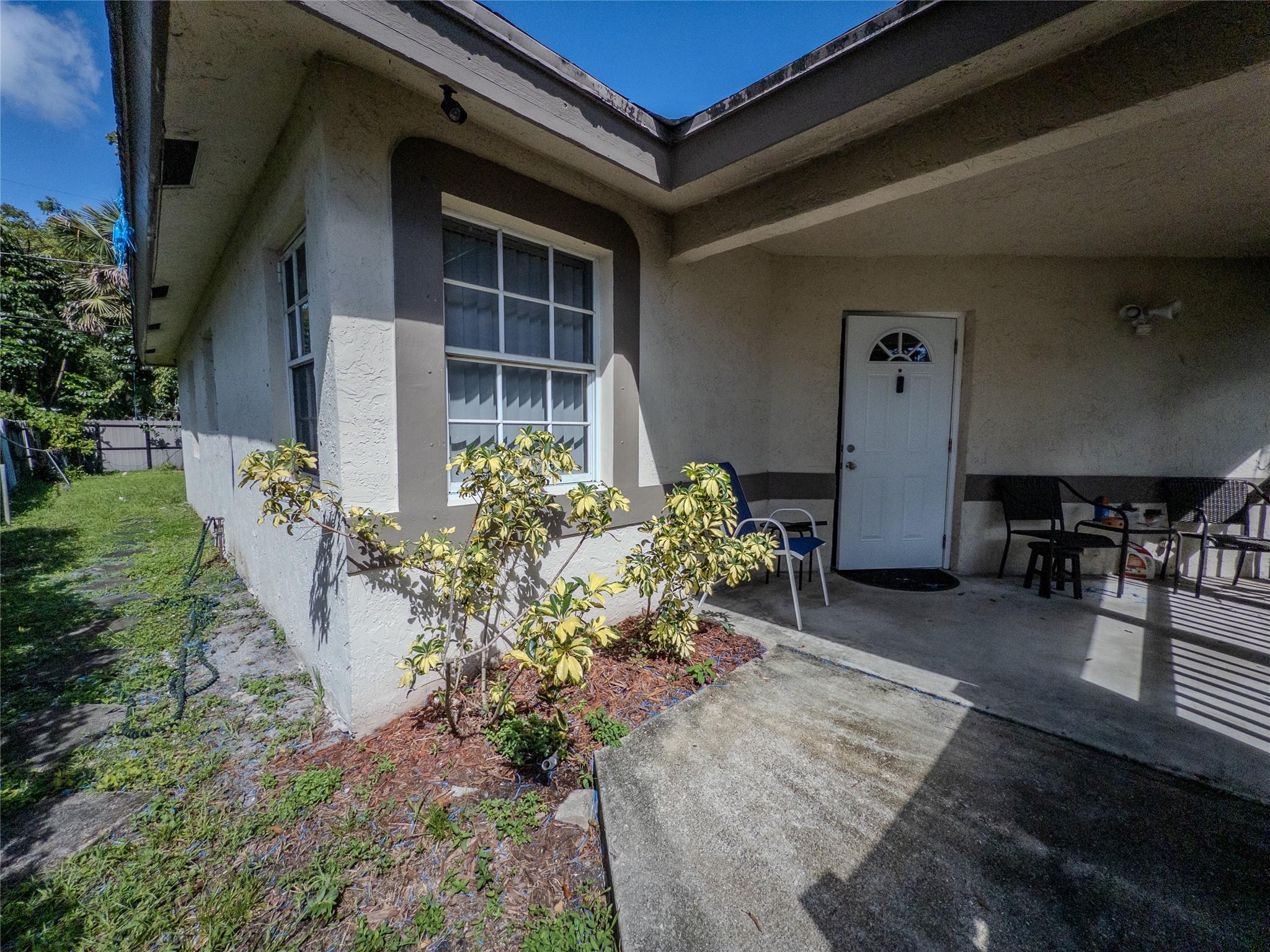 Hibiscus Gardens 10-1 B - Residential