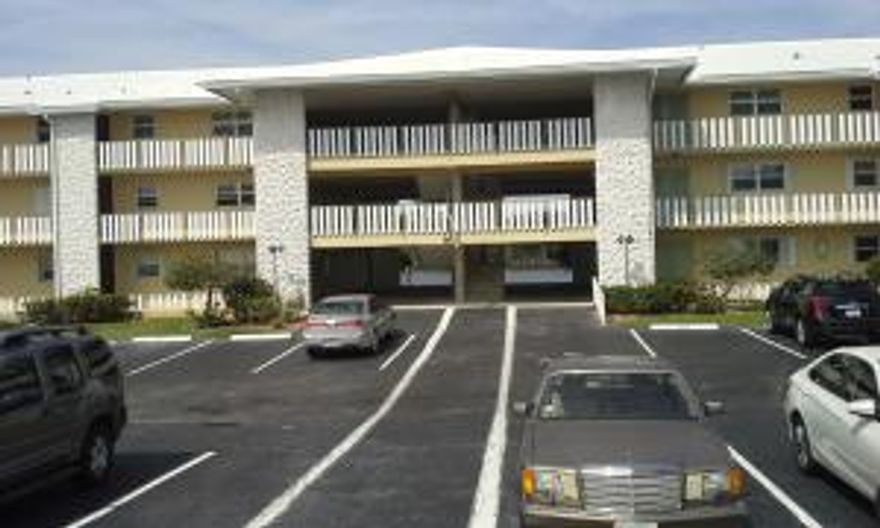 A RARE OPPORTUNITY TO PURCHASE A UNIT WITH DIRECT INTRACOASTAL VIEWS FROM REAR PORCH AND MASTER BEDROOM. THIS UNIT ALSO HAS SPECTACULAR SUNSET VIEWS. NEW HURRICANE WINDOWS WERE INSTALLED LAST YEAR AND A NEW A/C SYSTEM INSTALLED IN 2013. THE LOCATION IS THERE BUT THE INTERIOR SUCH AS THE KITCHEN,BATHS AND FLOORS NEEDS UPDATING WHICH IS REFLECTED IN THE LOW LIST PRICE. THE COMMUNITY, CROWN COLONY CLUB, HAS TWO CLUBHOUSES, A LARGE HEATED POOL,AN EXERCISE ROOM, TWO BARBECUE AREAS AND IS A SEVEN MINUTE WALL TO OUR PRIVATE BEACH ON THE ATLANTIC OCEAN,