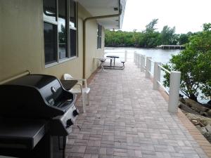 CROWN COLONY CLUB - Residential