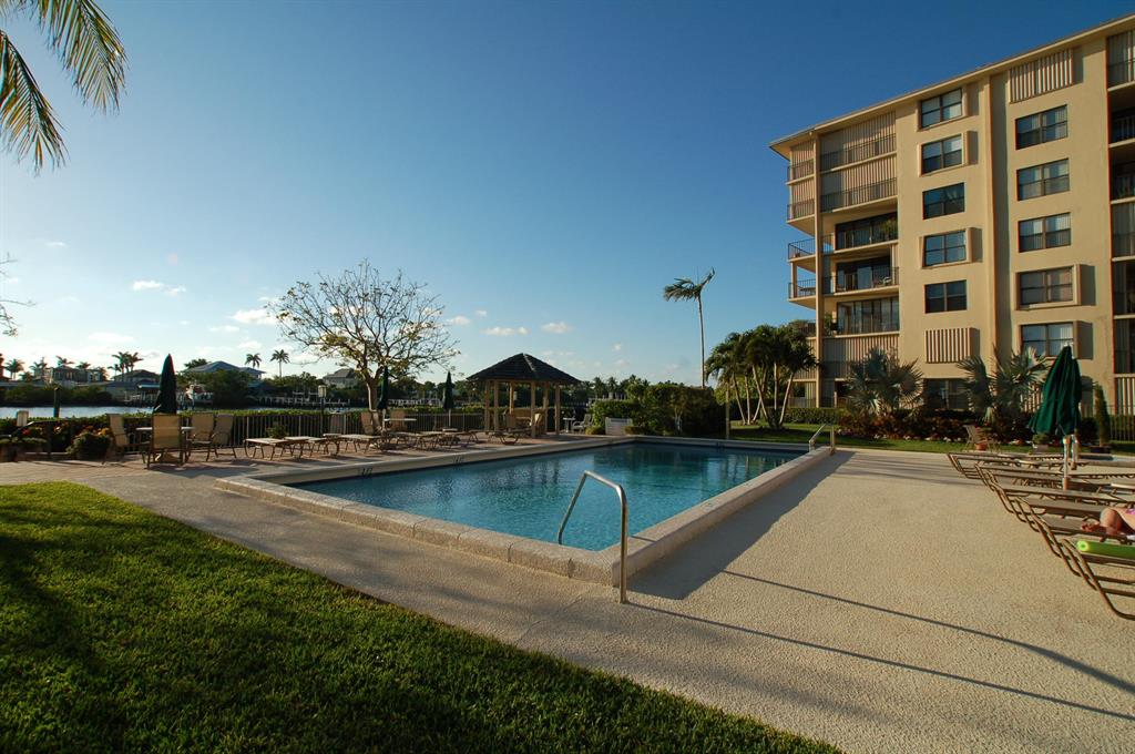 Palm Beach Harbour Club - Residential Lease